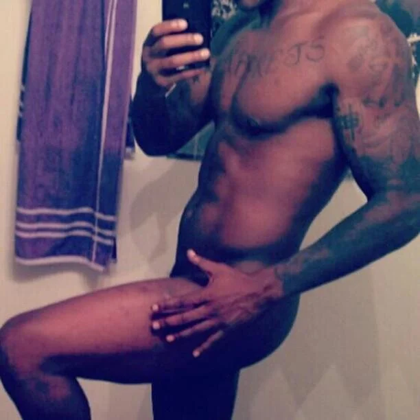 XXX Porn Photo of Nude Bigshaddywoo 5