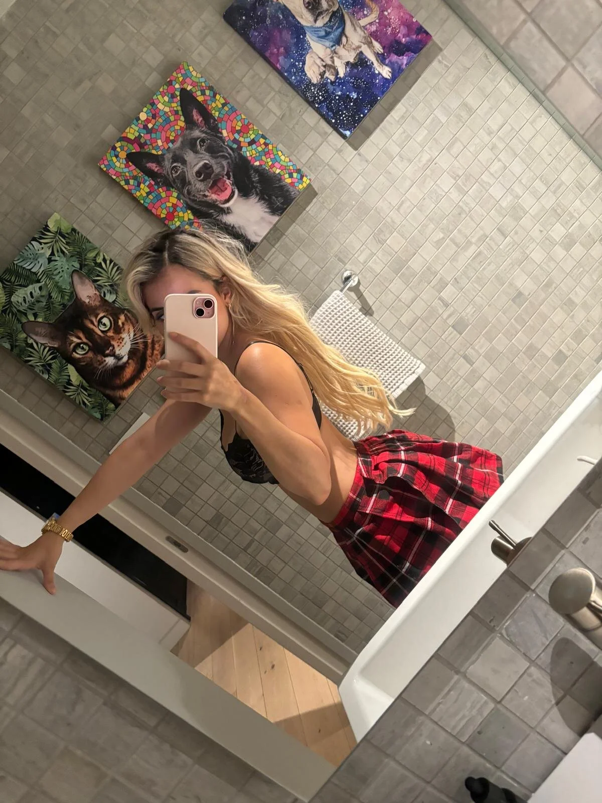 XXX Porn Photo of Nude LoveWithLarissa1 5