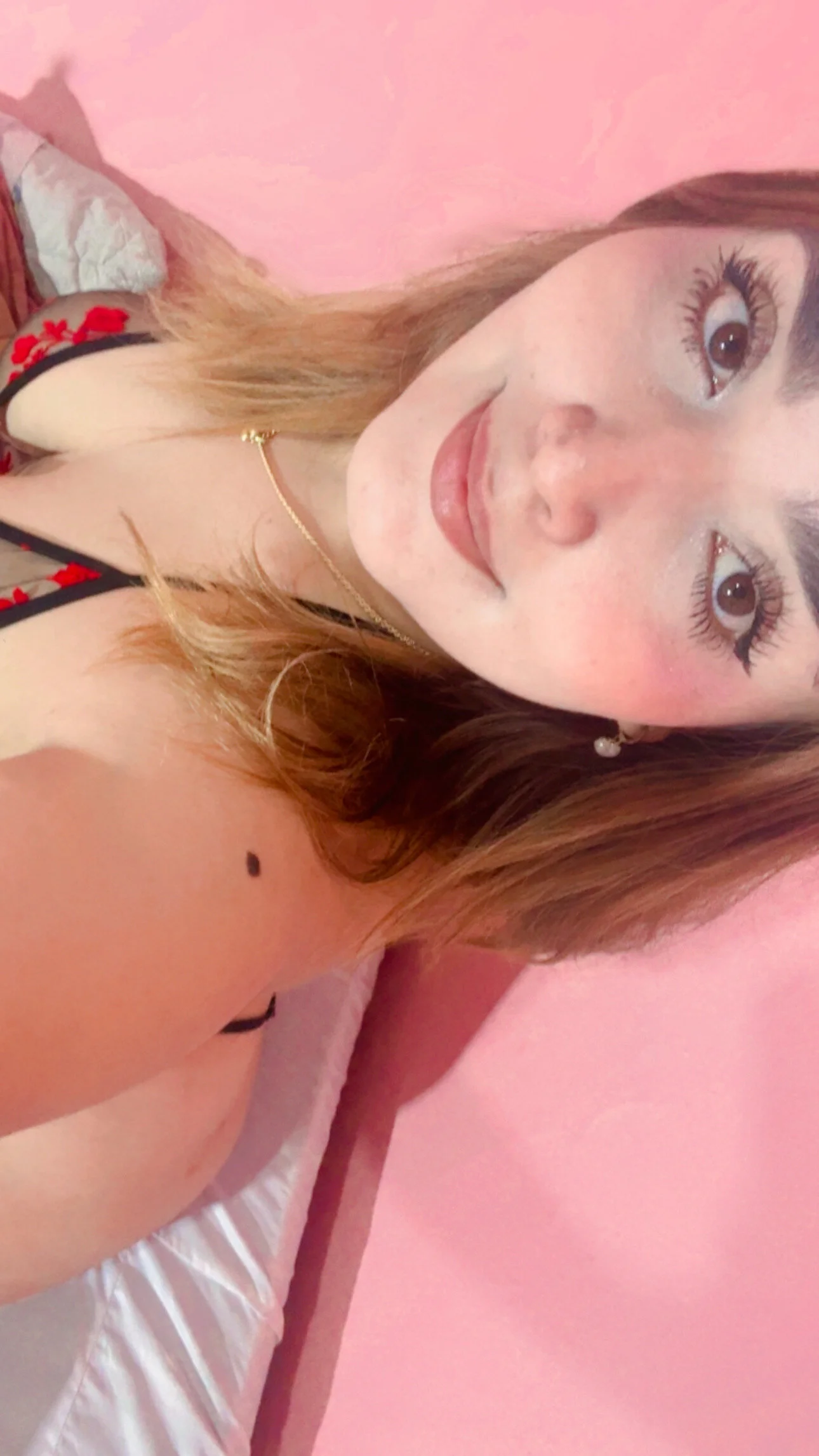 XXX Porn Photo of Nude Brilly_rojas 8