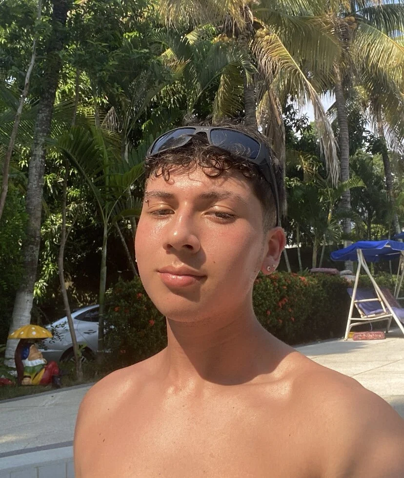XXX Porn Photo of Nude oliver_kyy 6