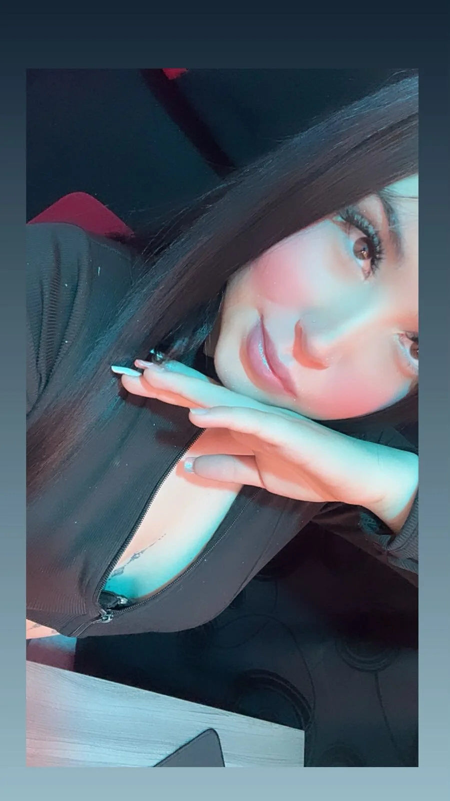 XXX Porn Photo of Nude hellen_t_ 4