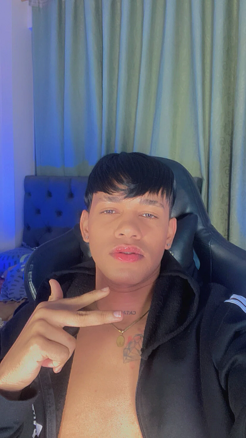 XXX Porn Photo of Nude Jake_Thomas 12
