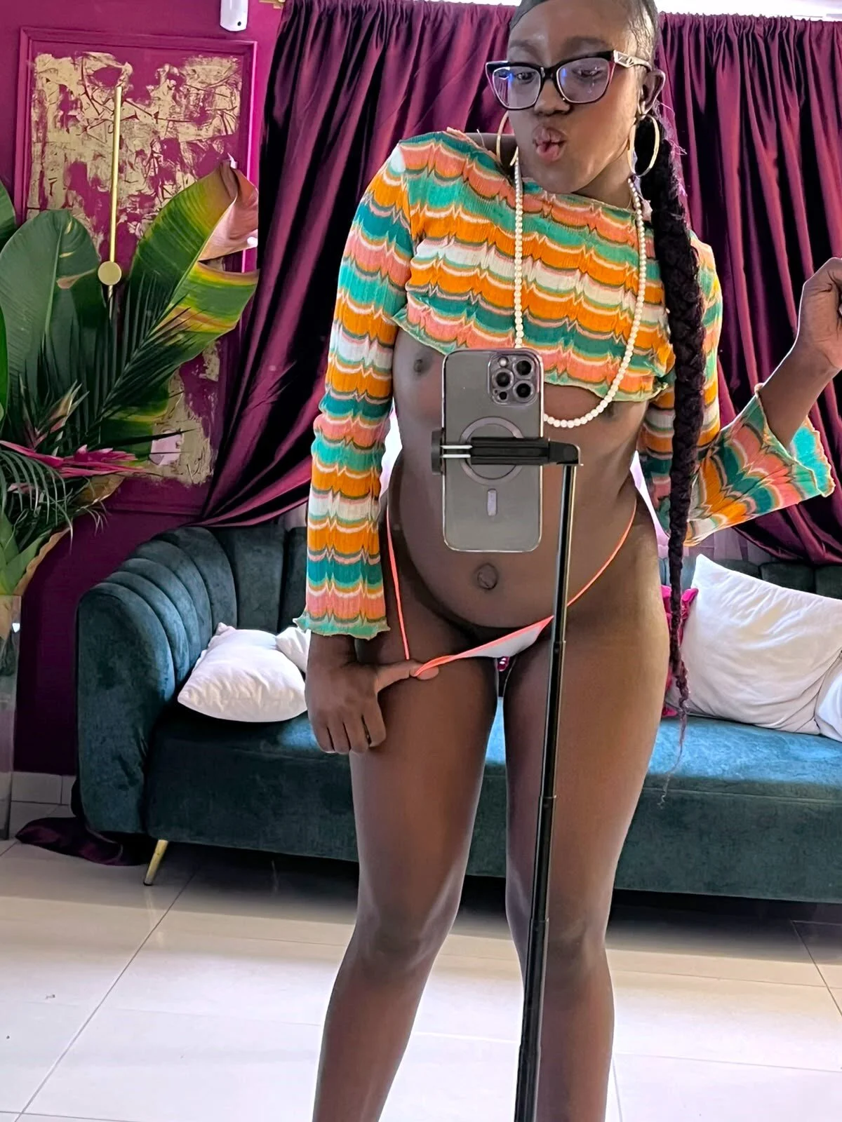 XXX Porn Photo of Nude nylaroyale_cr 157