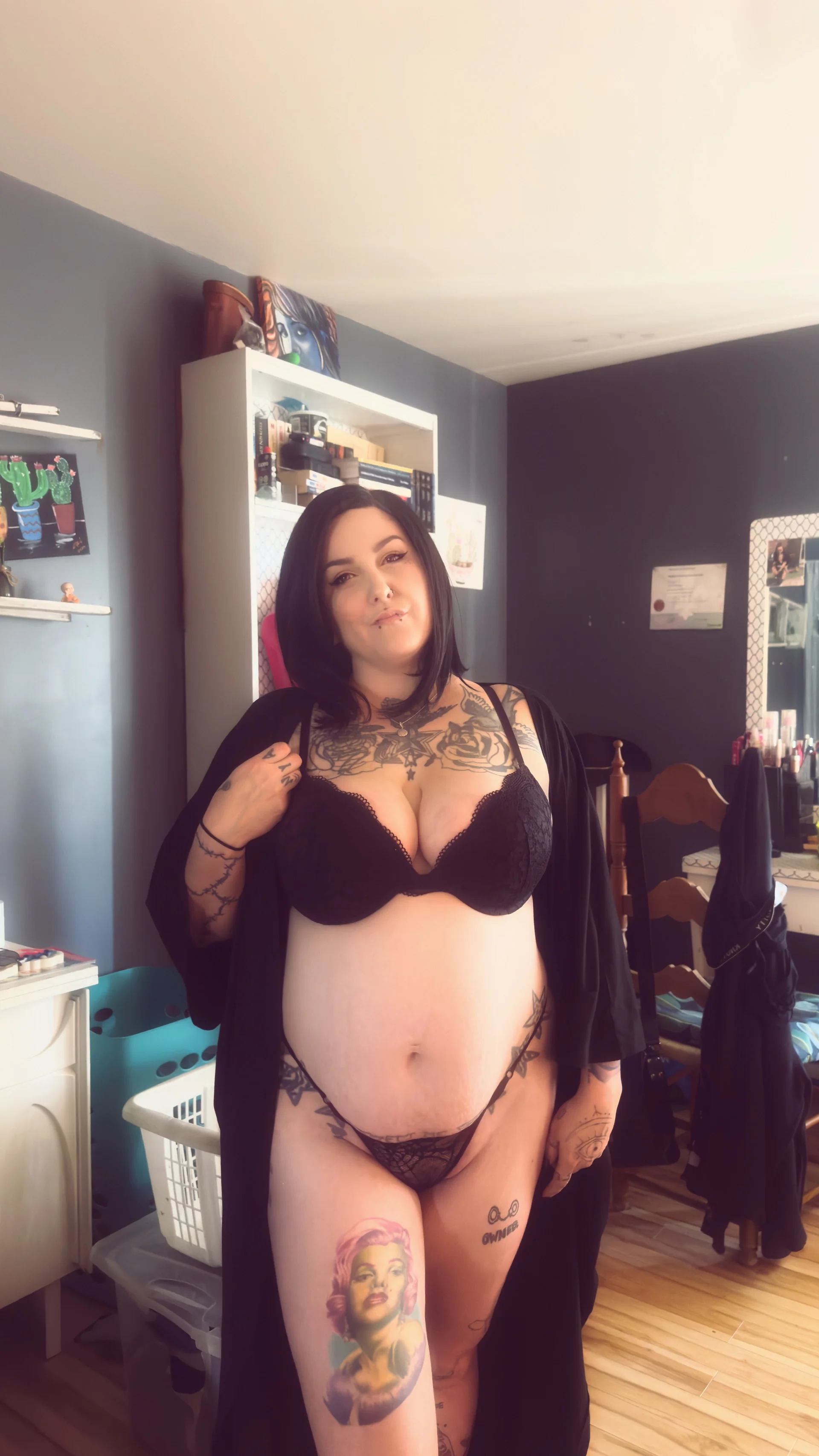 XXX Porn Photo of Nude Riverm00n 97
