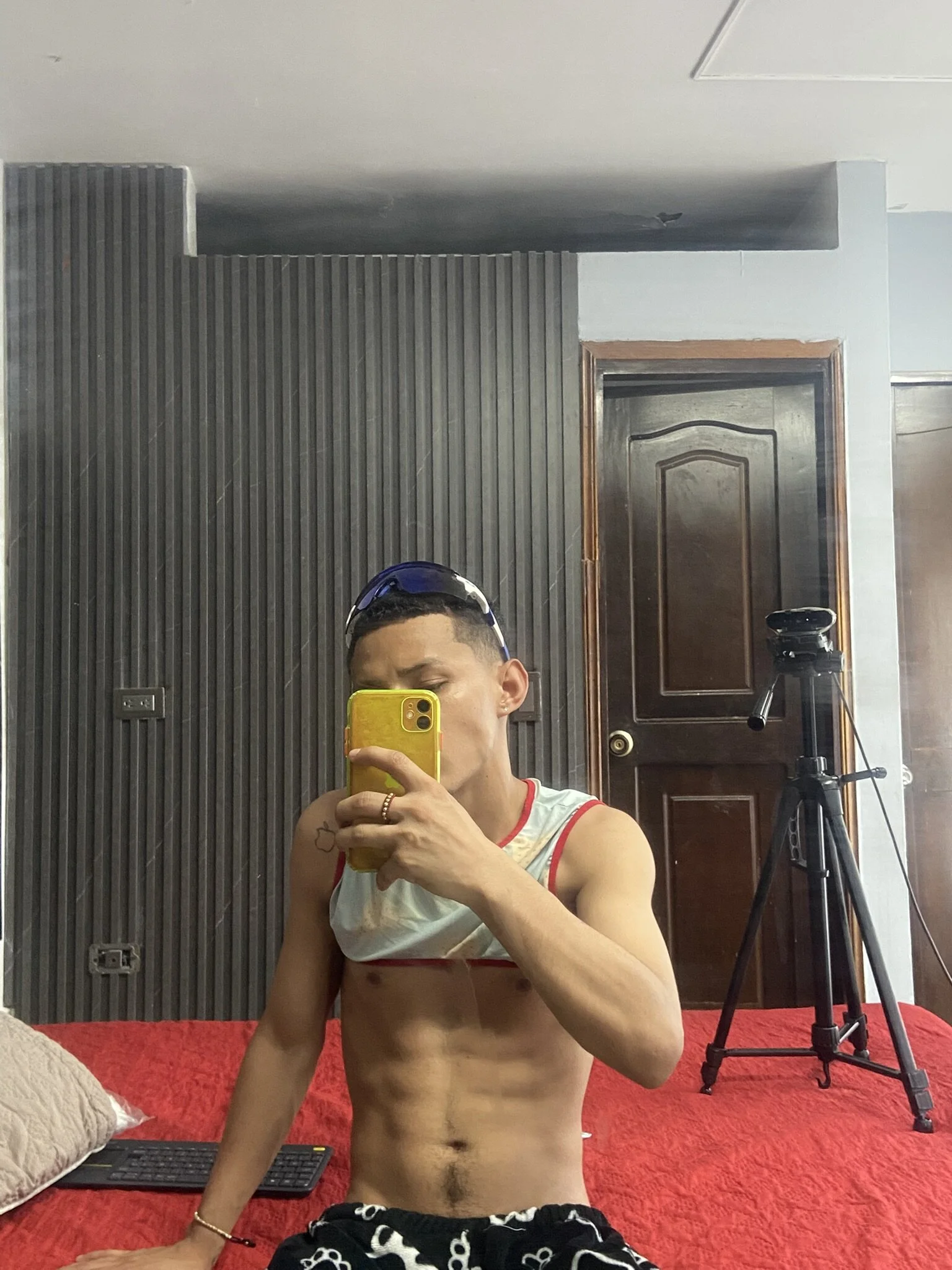 XXX Porn Photo of Nude Camilo_Contreras 7