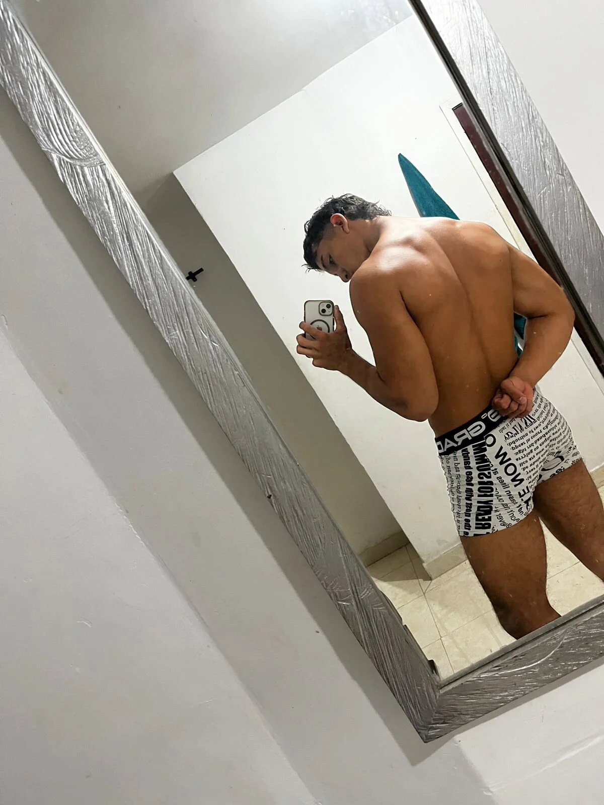 XXX Porn Photo of Nude Maik_Mejia 15