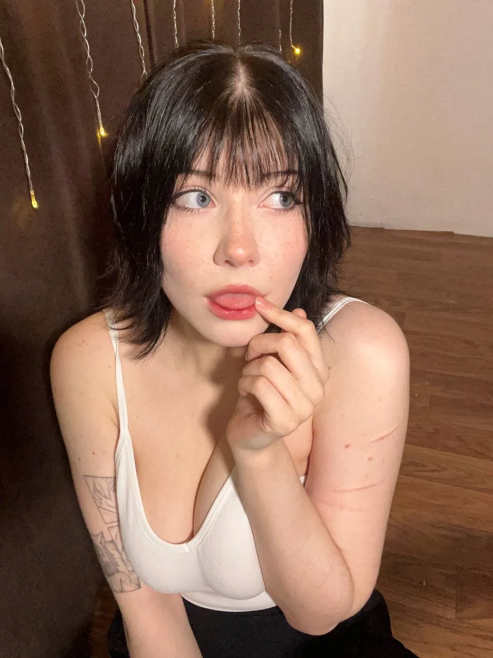 XXX Porn Photo of Nude CutieTori 140