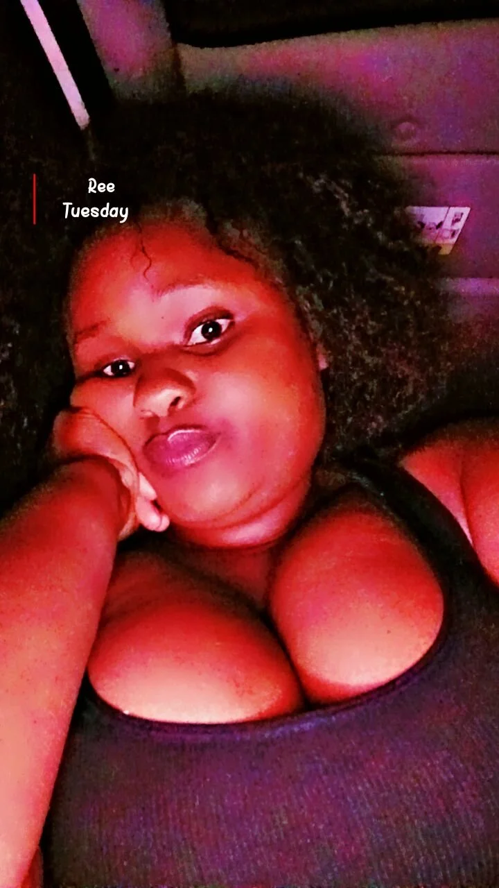 XXX Porn Photo of Nude Reesexy1 7