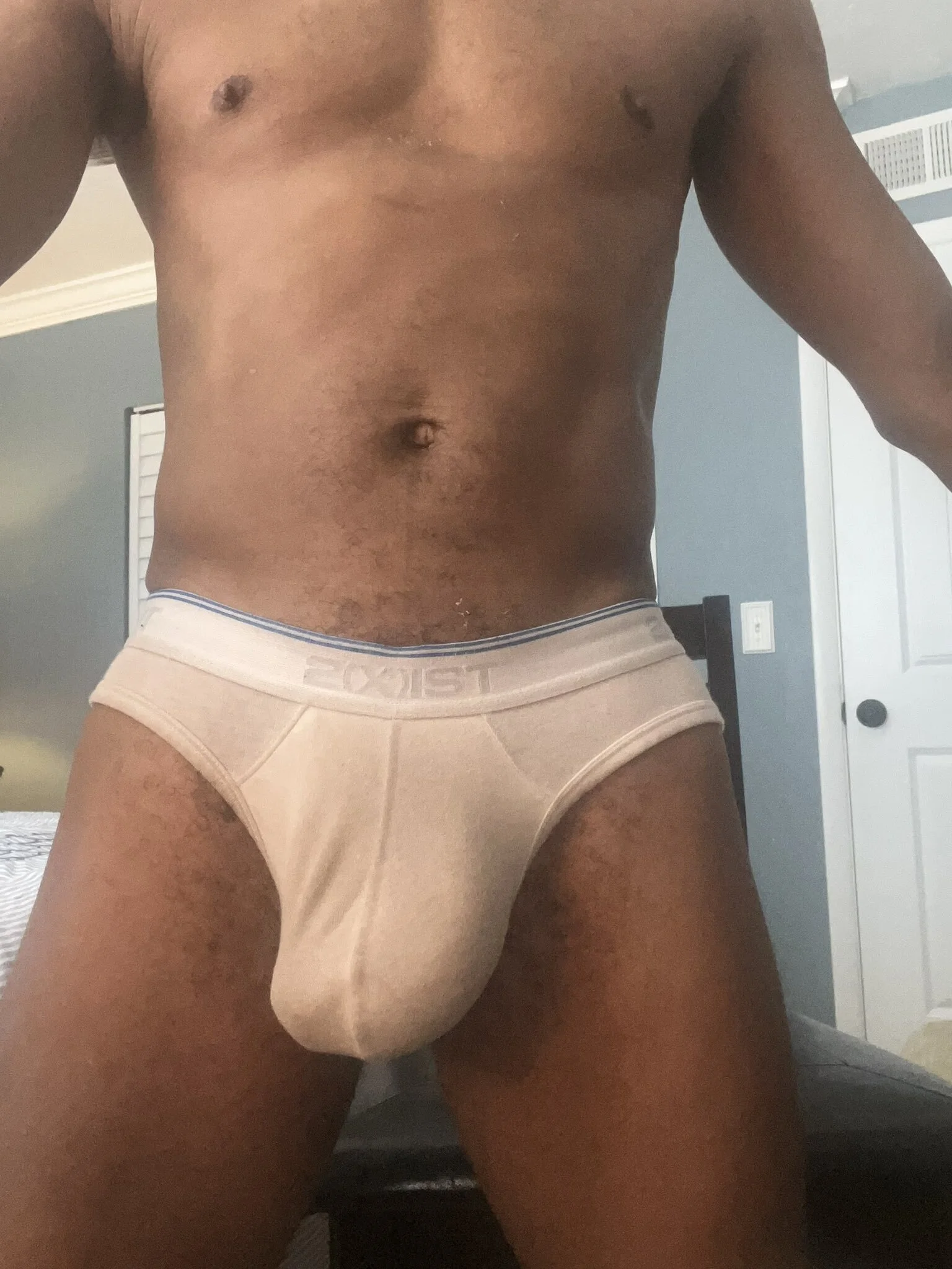 XXX Porn Photo of Nude Hooshung_mvers8 6