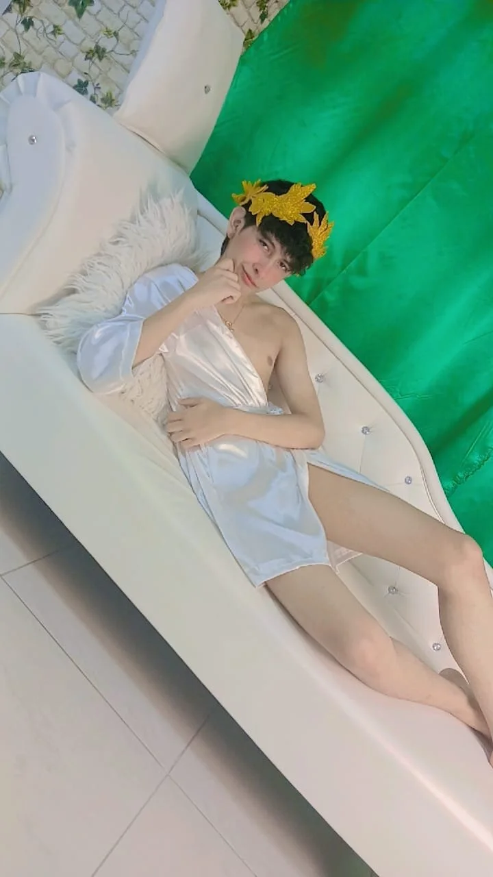 XXX Porn Photo of Nude julian_xx 6