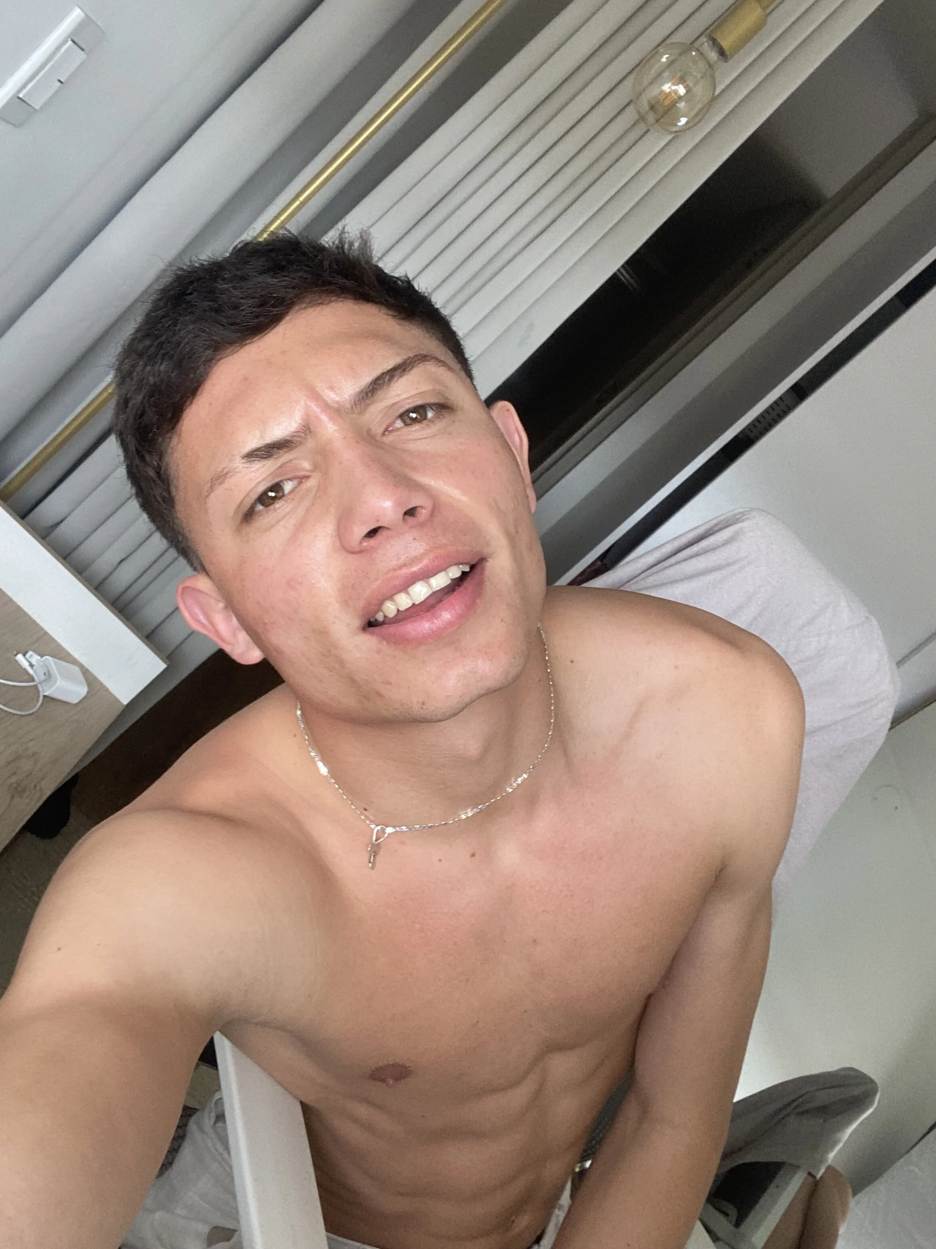 XXX Porn Photo of Nude santiObrero 1