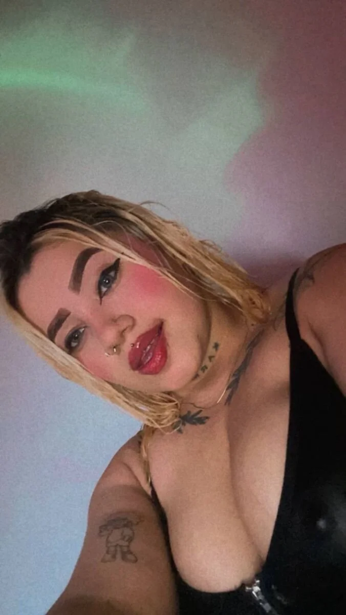 XXX Porn Photo of Nude milamonroyy 2