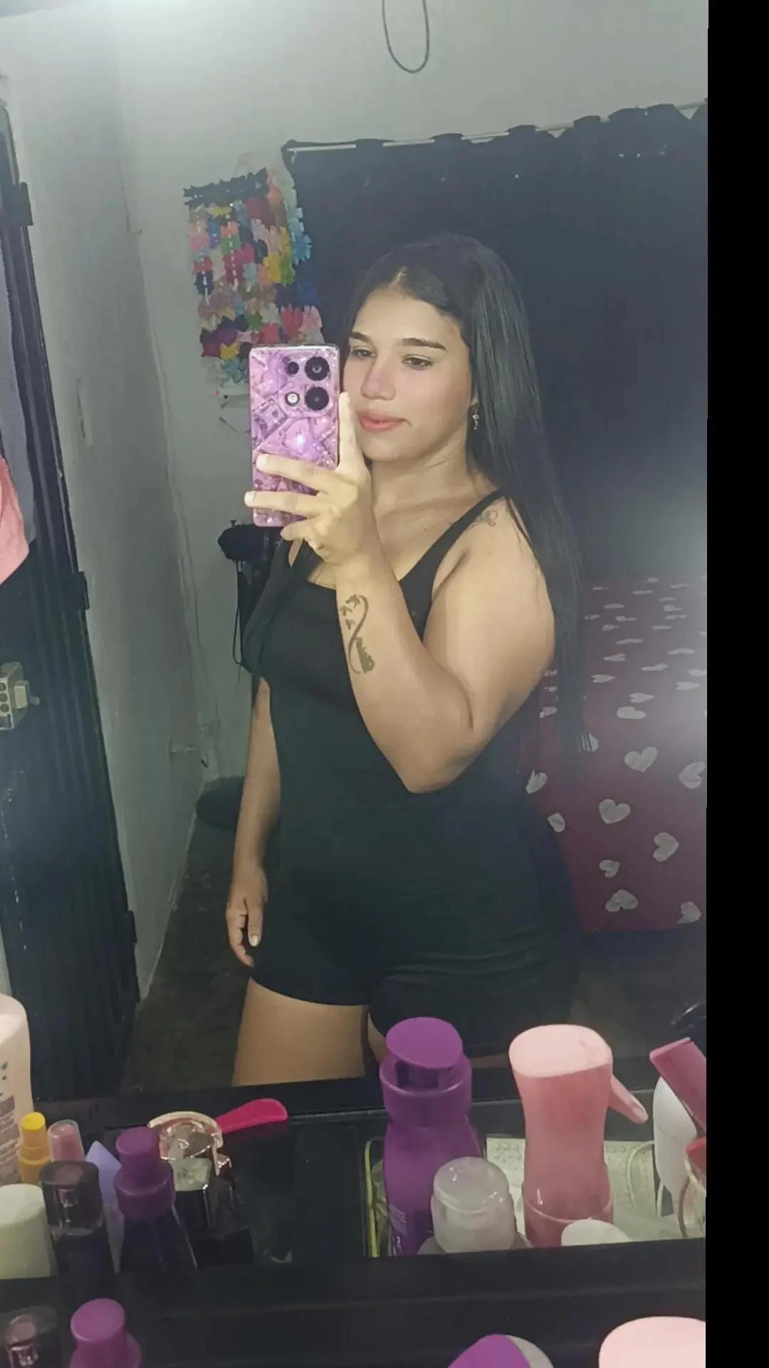 XXX Porn Photo of Nude deborahot26 25