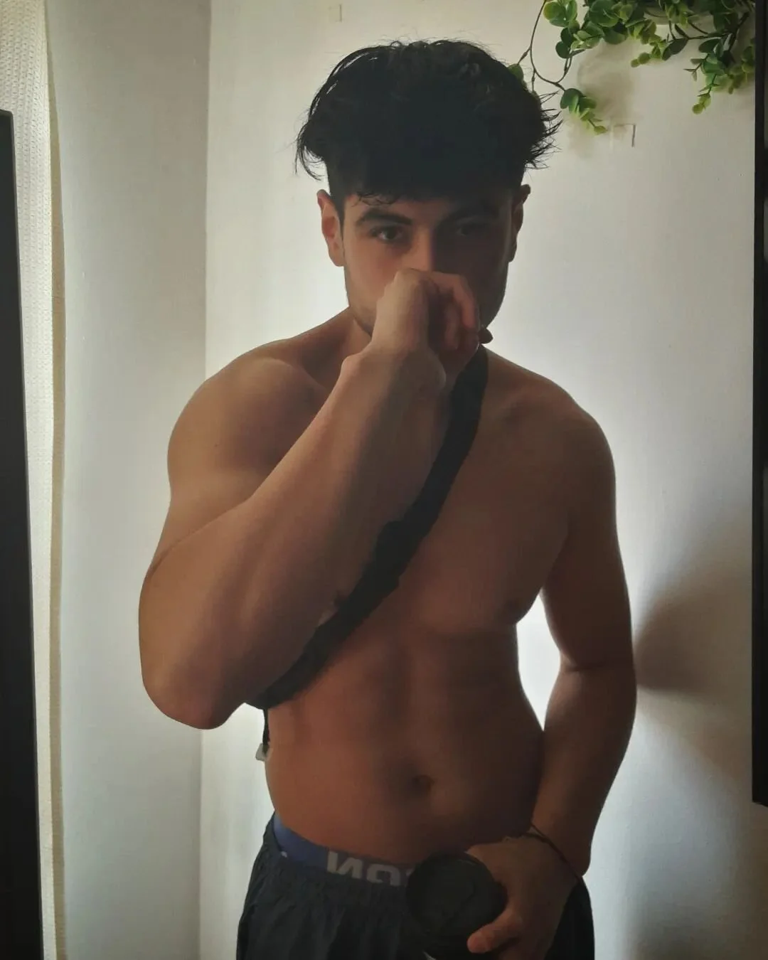 XXX Porn Photo of Nude bradley_muscle 4