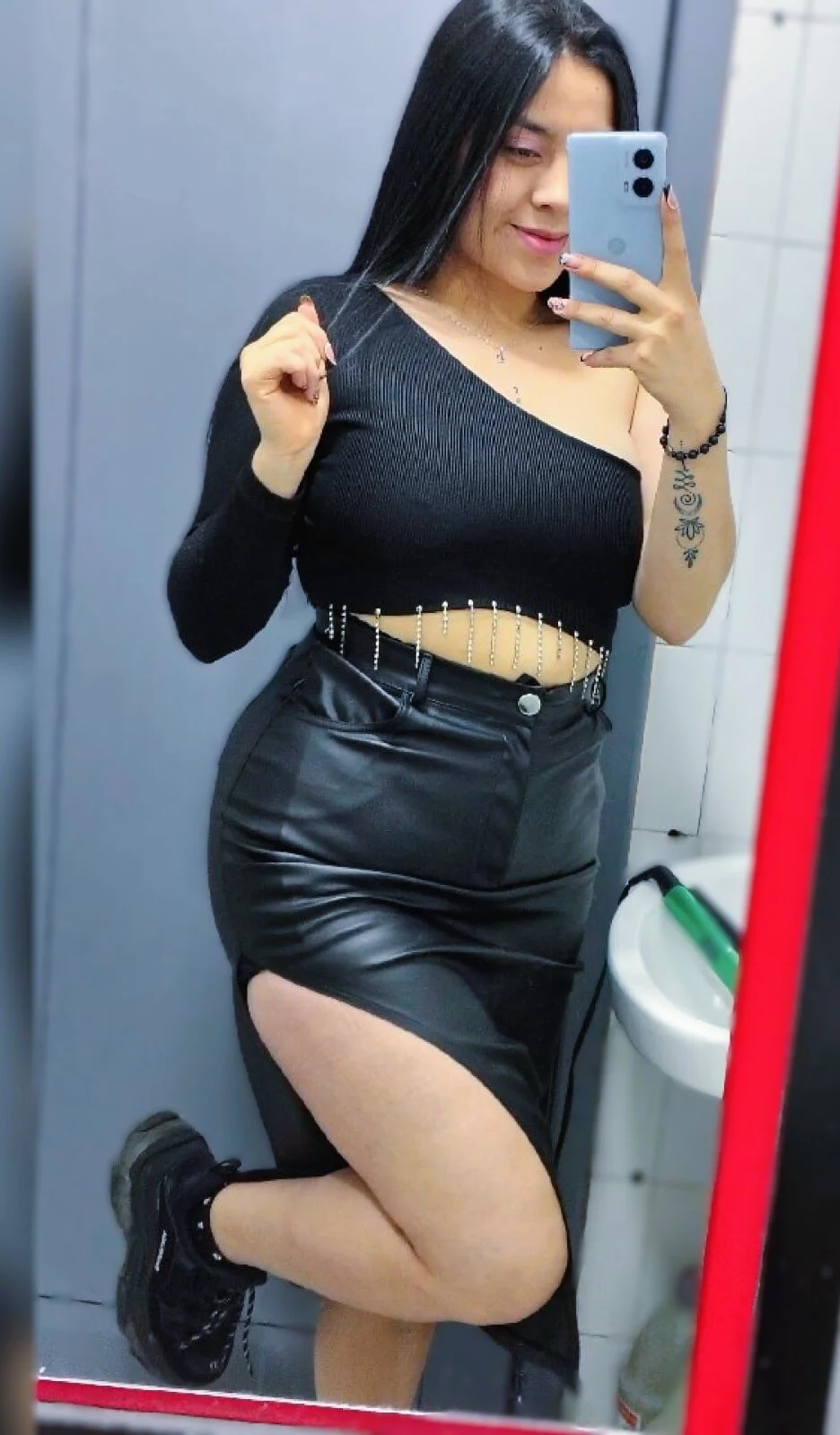 XXX Porn Photo of Nude Sofi_1x 2