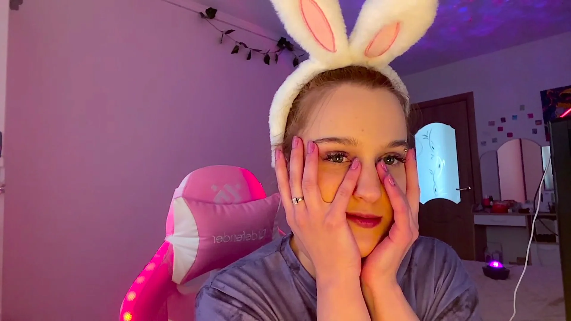 XXX Porn Photo of Nude TrixyPaw 5