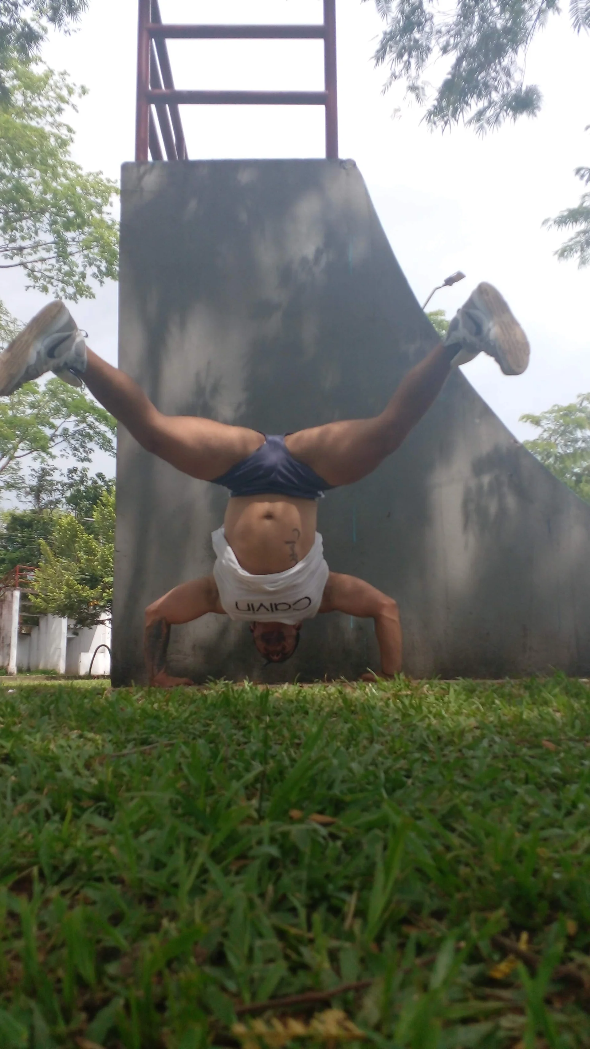 XXX Porn Photo of Nude lean_arcos 19