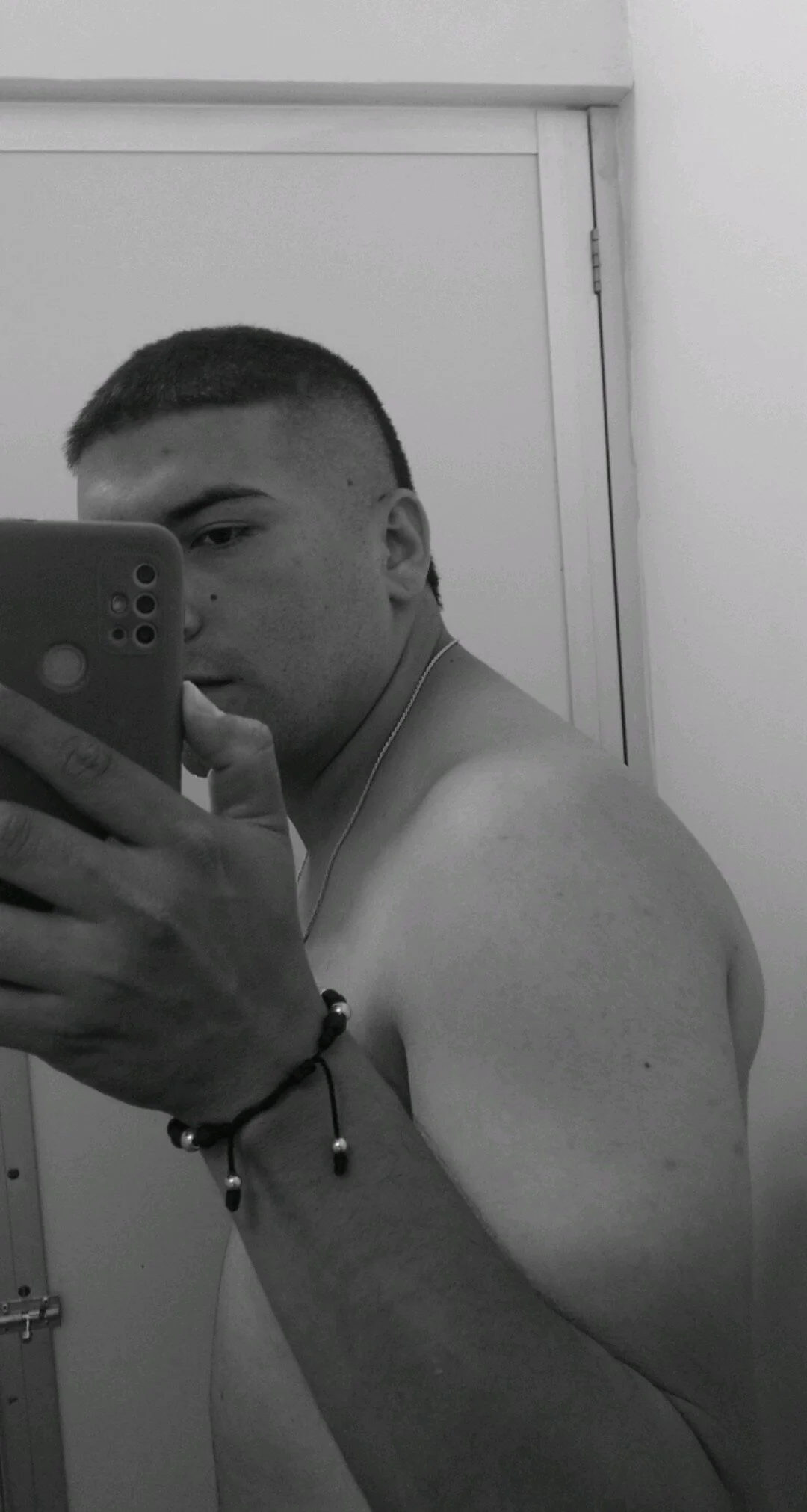 XXX Porn Photo of Nude alex_xhot 5