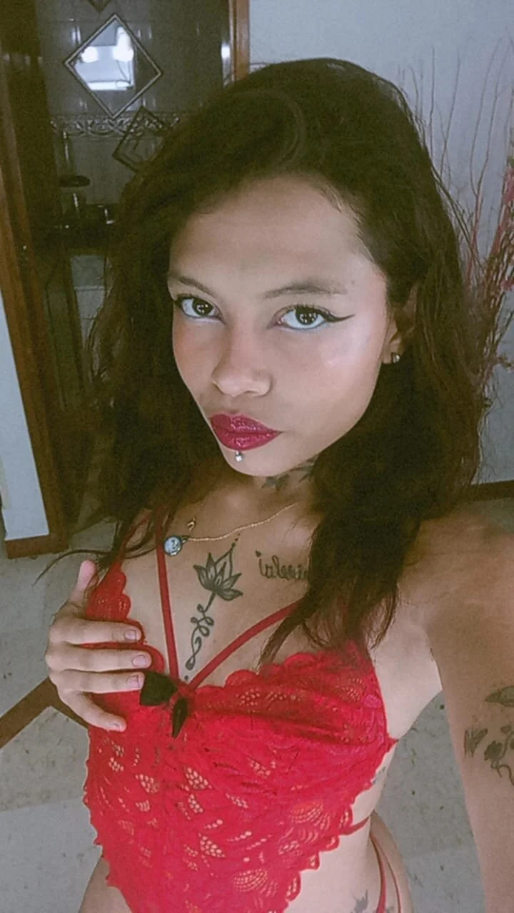 XXX Porn Photo of Nude Lunita_5 18