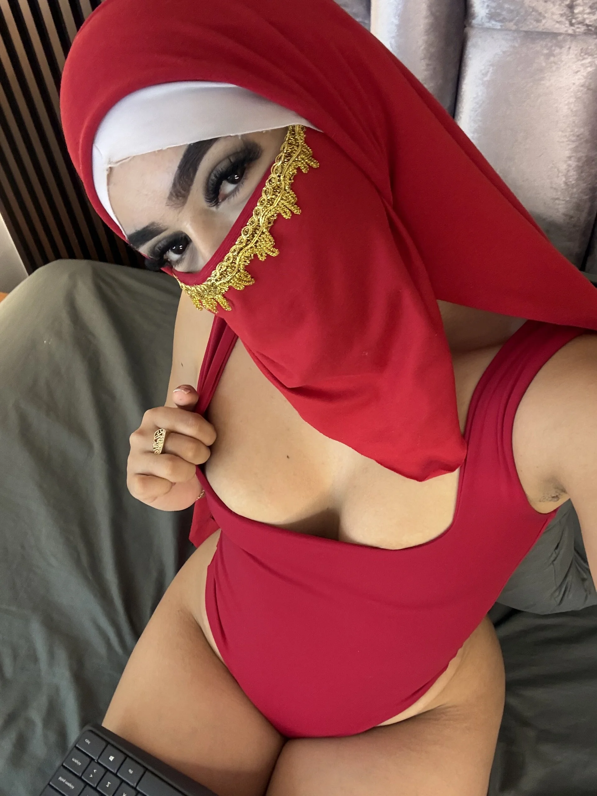 XXX Porn Photo of Nude Zahra_milks 48