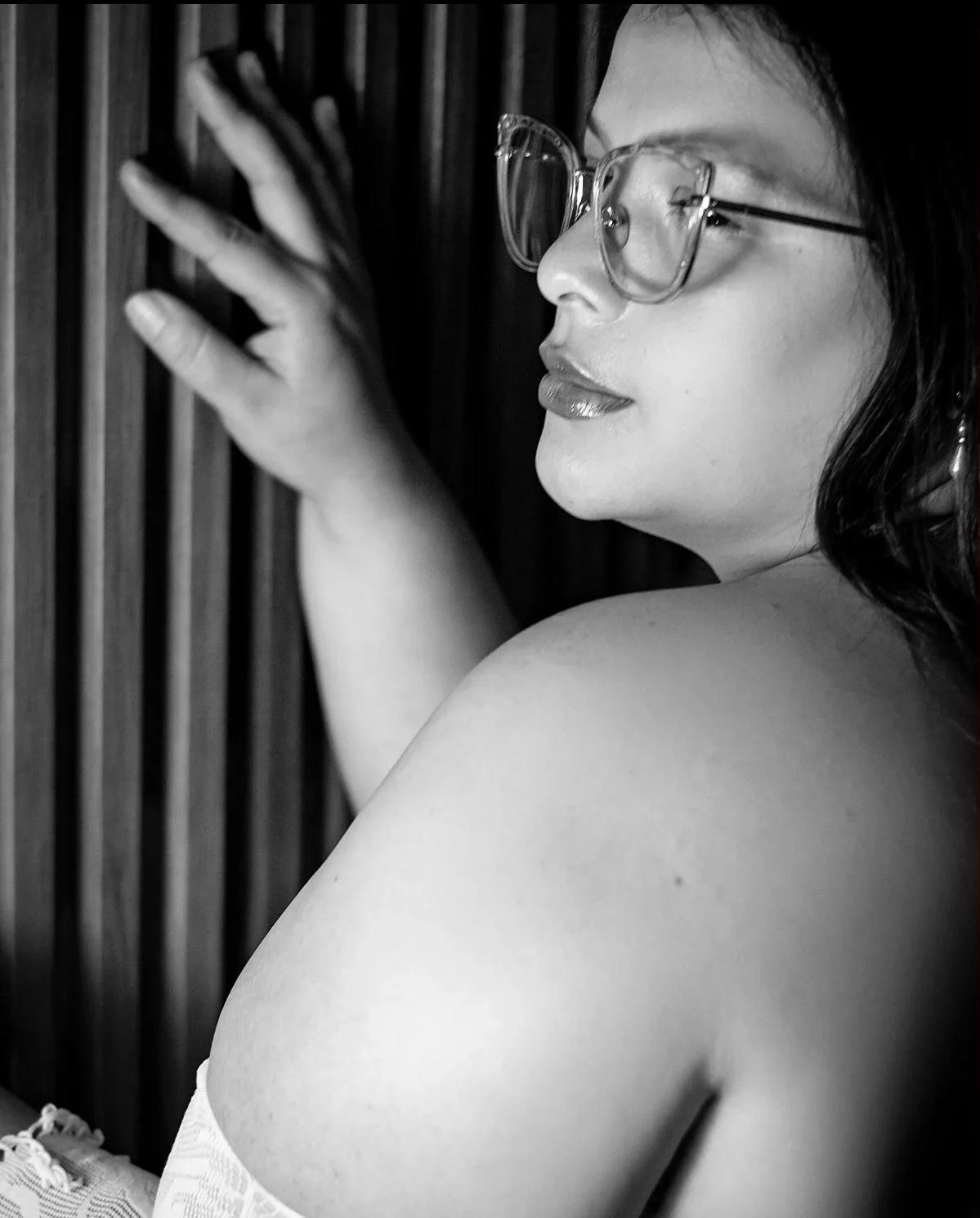 XXX Porn Photo of Nude Alyn__miller 30