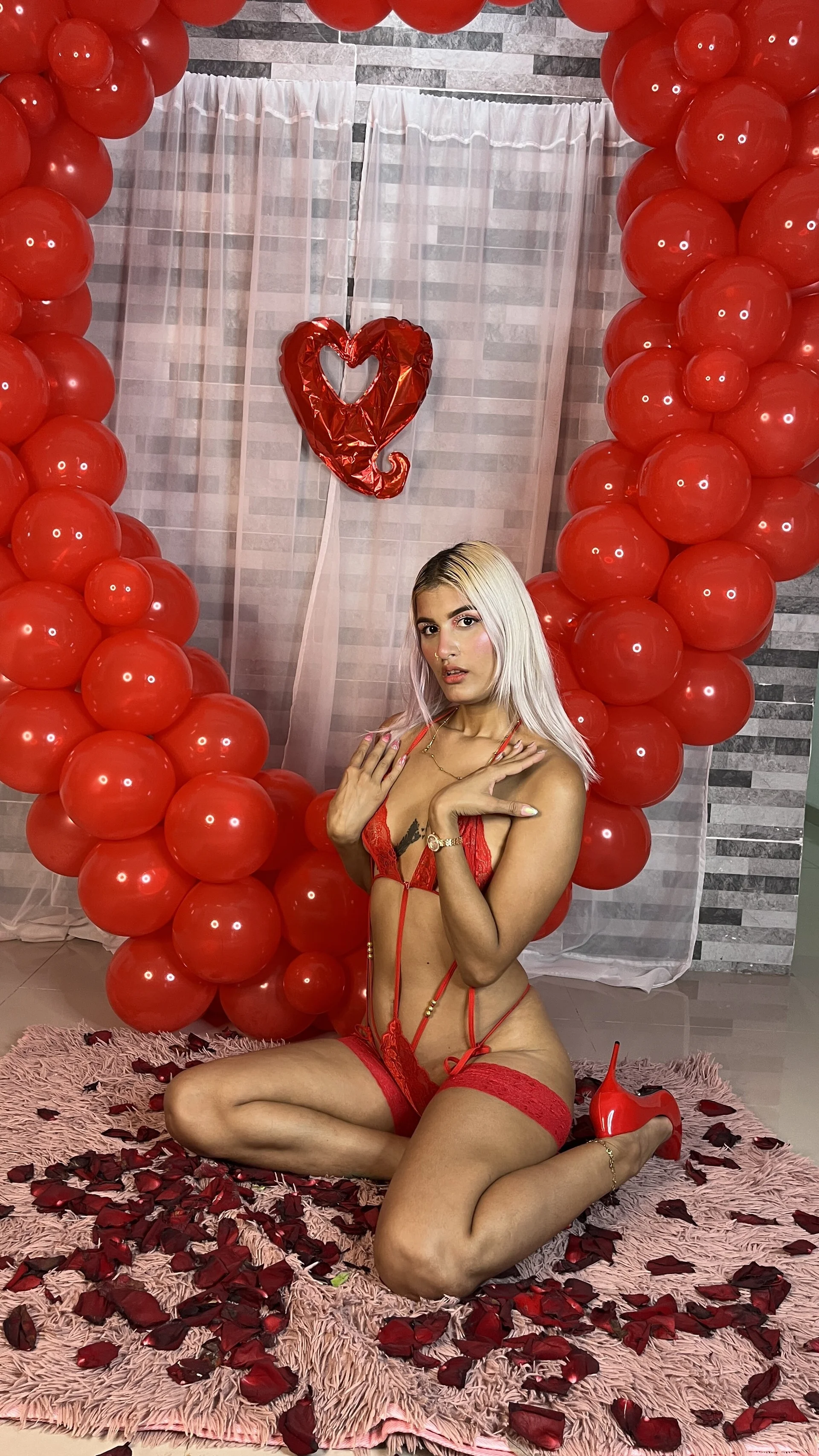 XXX Porn Photo of Nude taty_juts 63