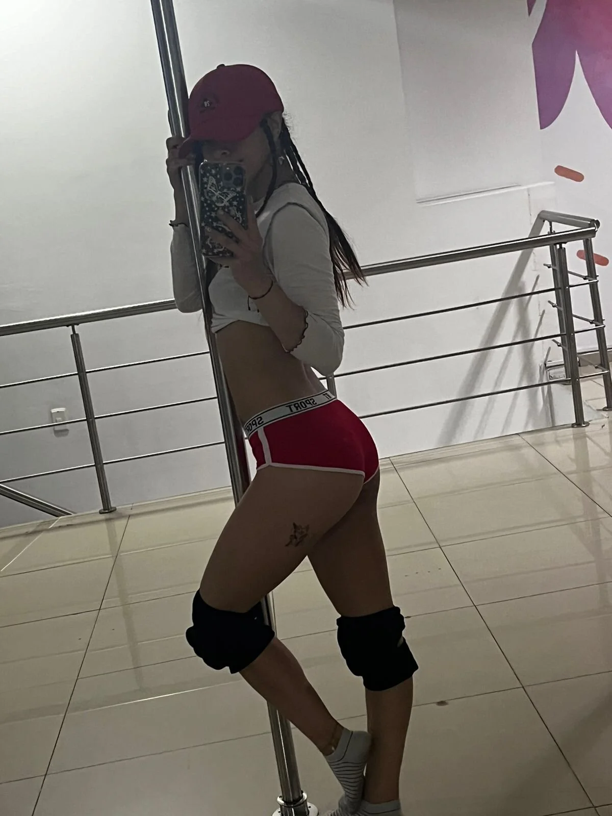 XXX Porn Photo of Nude incognimeow 13