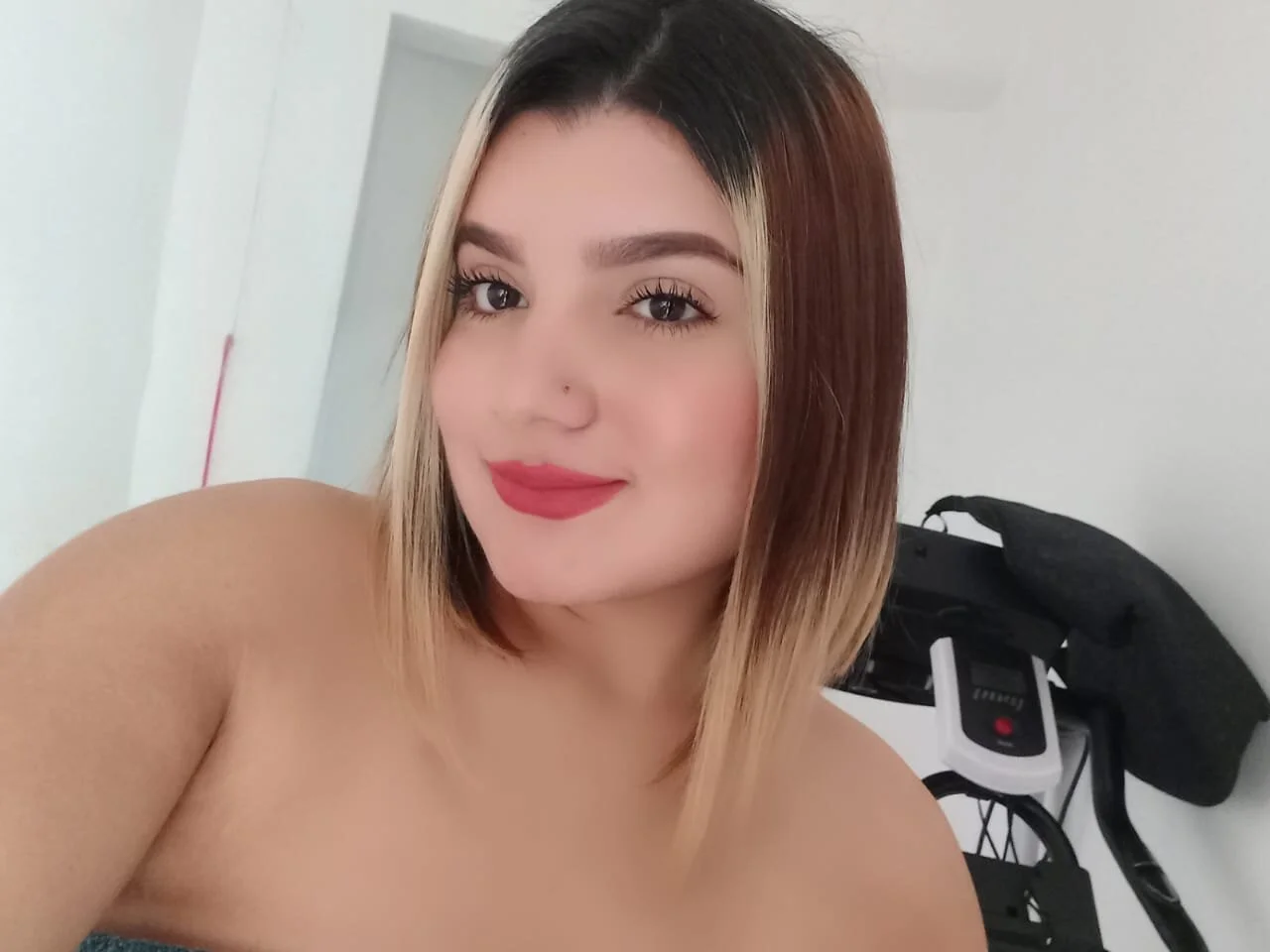 XXX Porn Photo of Nude emily_lean_ 11
