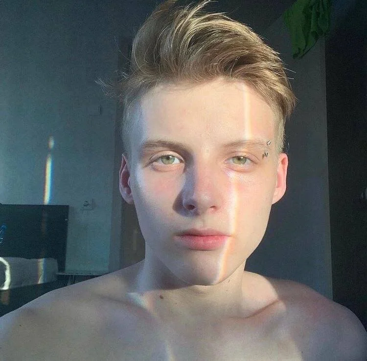 XXX Porn Photo of Nude Hey_Chrisss 8