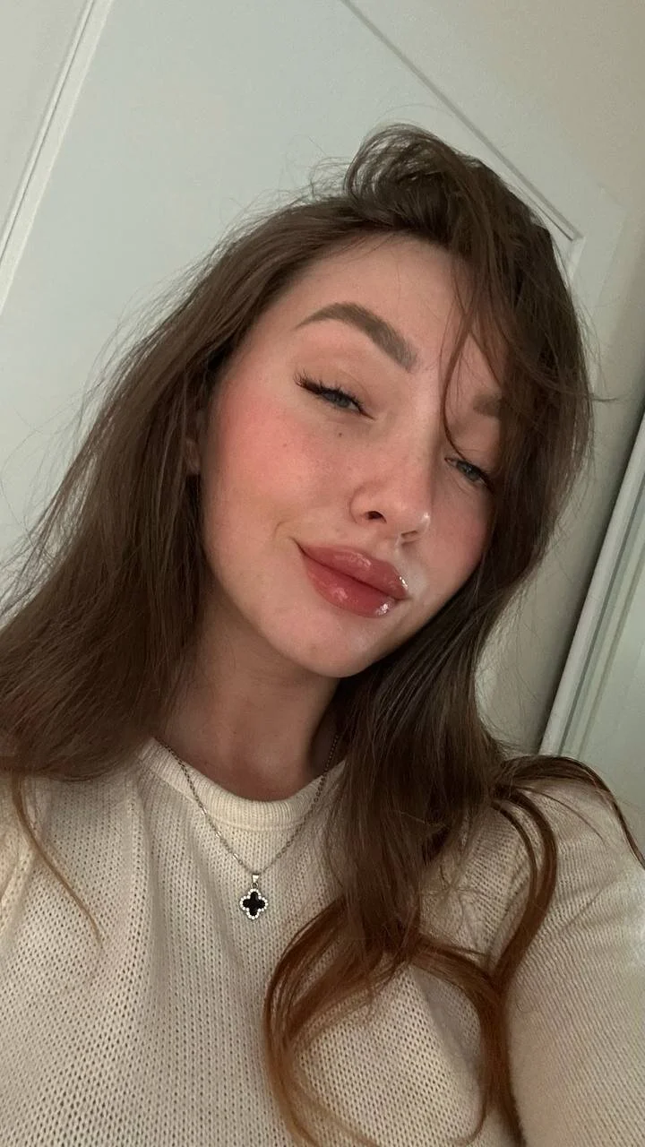 XXX Porn Photo of Nude Emilia_mala 6