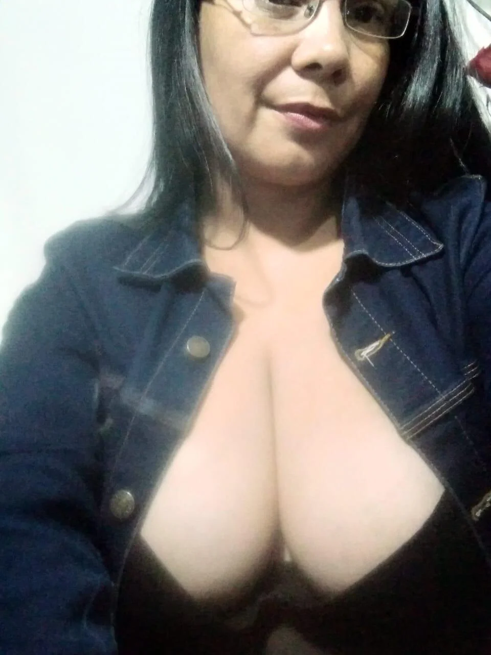 XXX Porn Photo of Nude vivian-milf 7