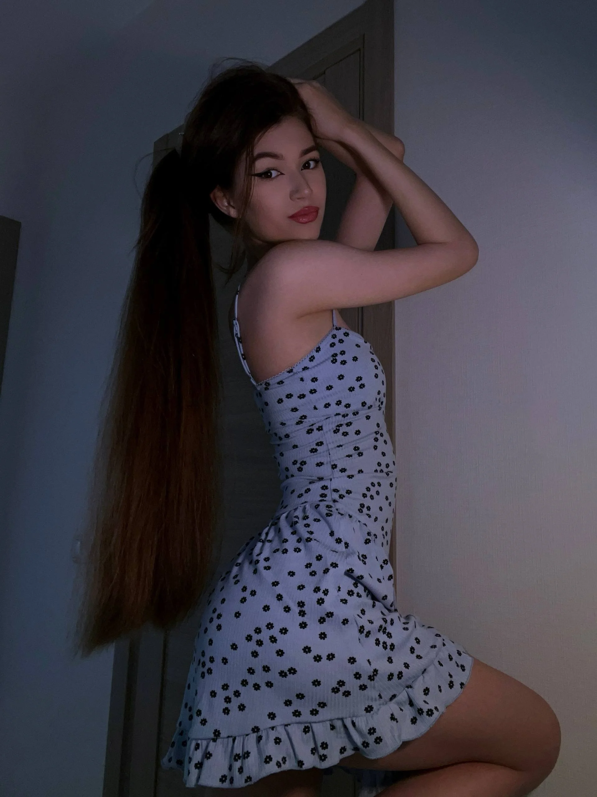 XXX Porn Photo of Nude oliviaah_ 4