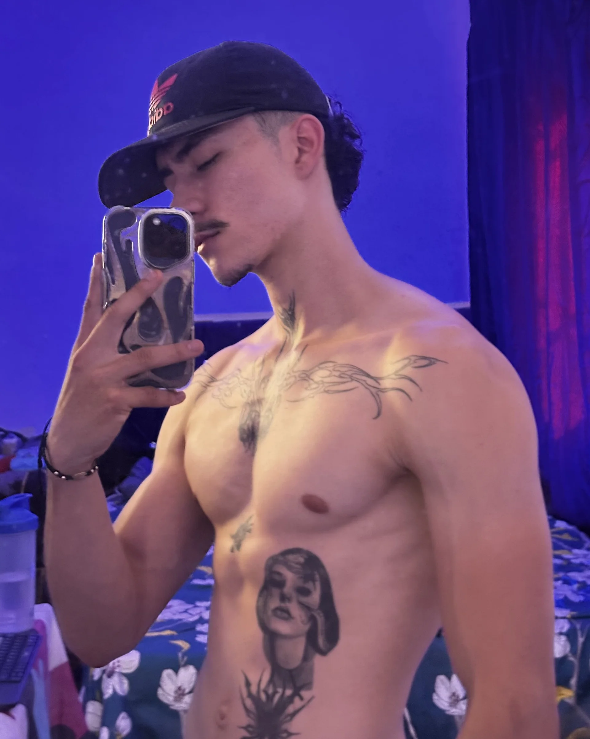 XXX Porn Photo of Nude ken_tokiio 2