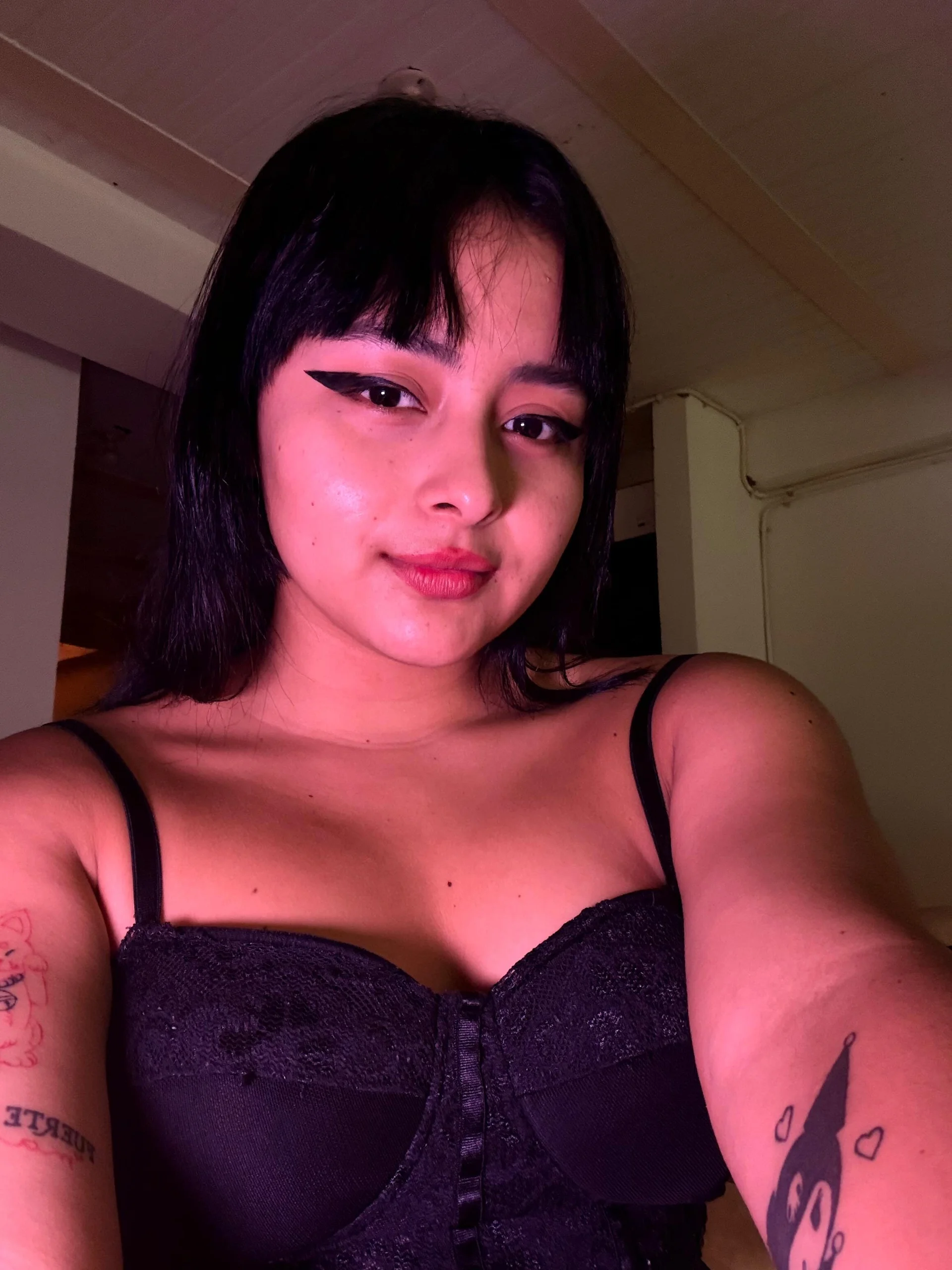 XXX Porn Photo of Nude KimVelezz 22