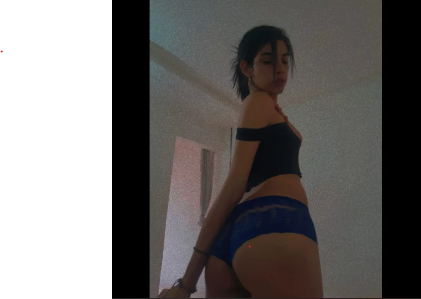 XXX Porn Photo of Nude Alahia_Rodriguez 17