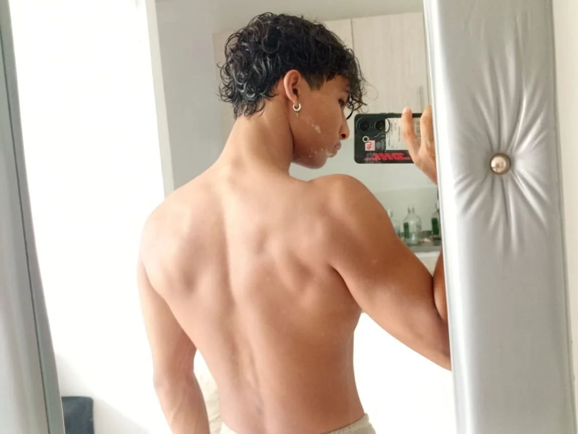 XXX Porn Photo of Nude _diegsz_ 20