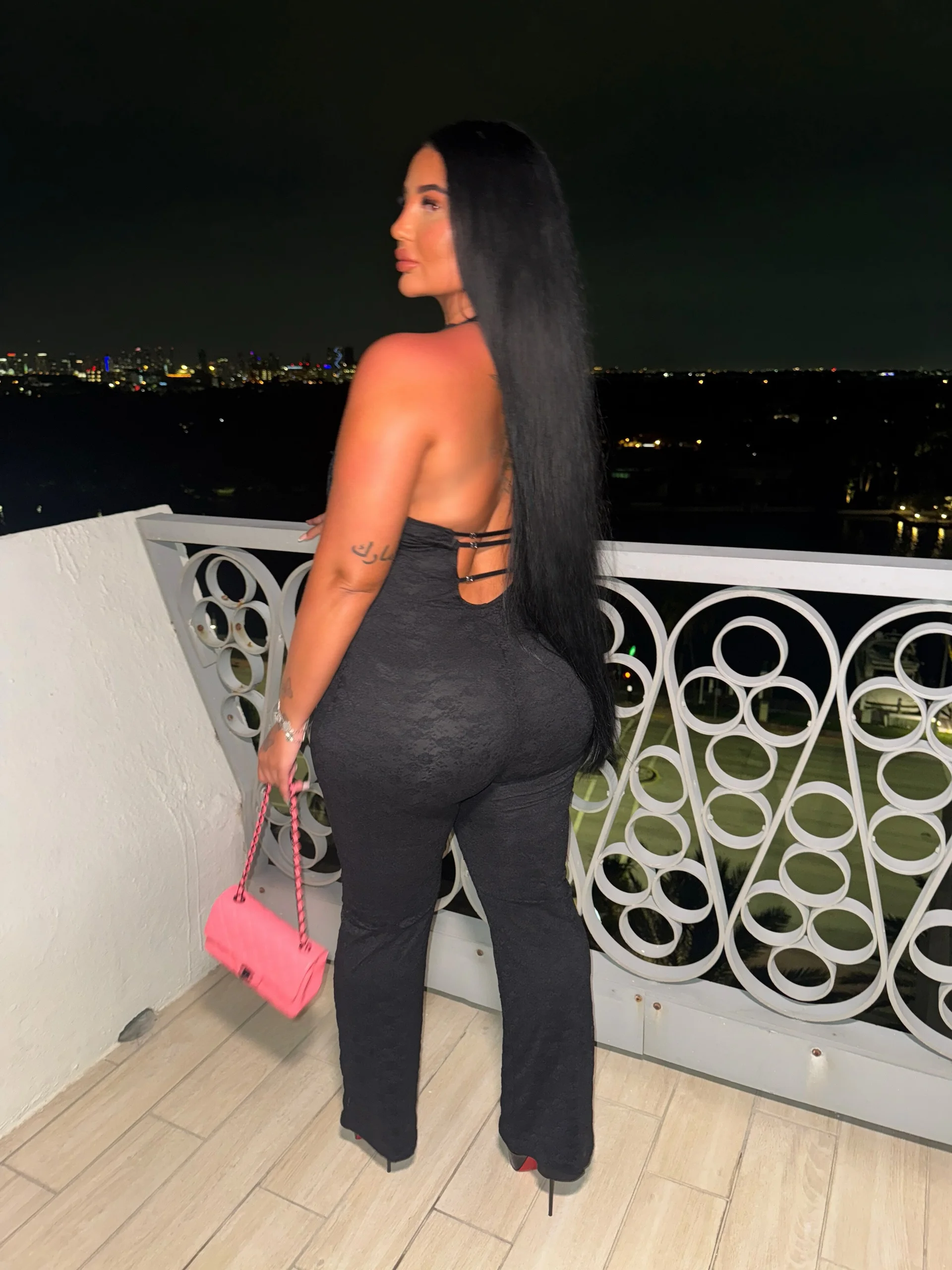 XXX Porn Photo of Nude BritishJuicyAva 21