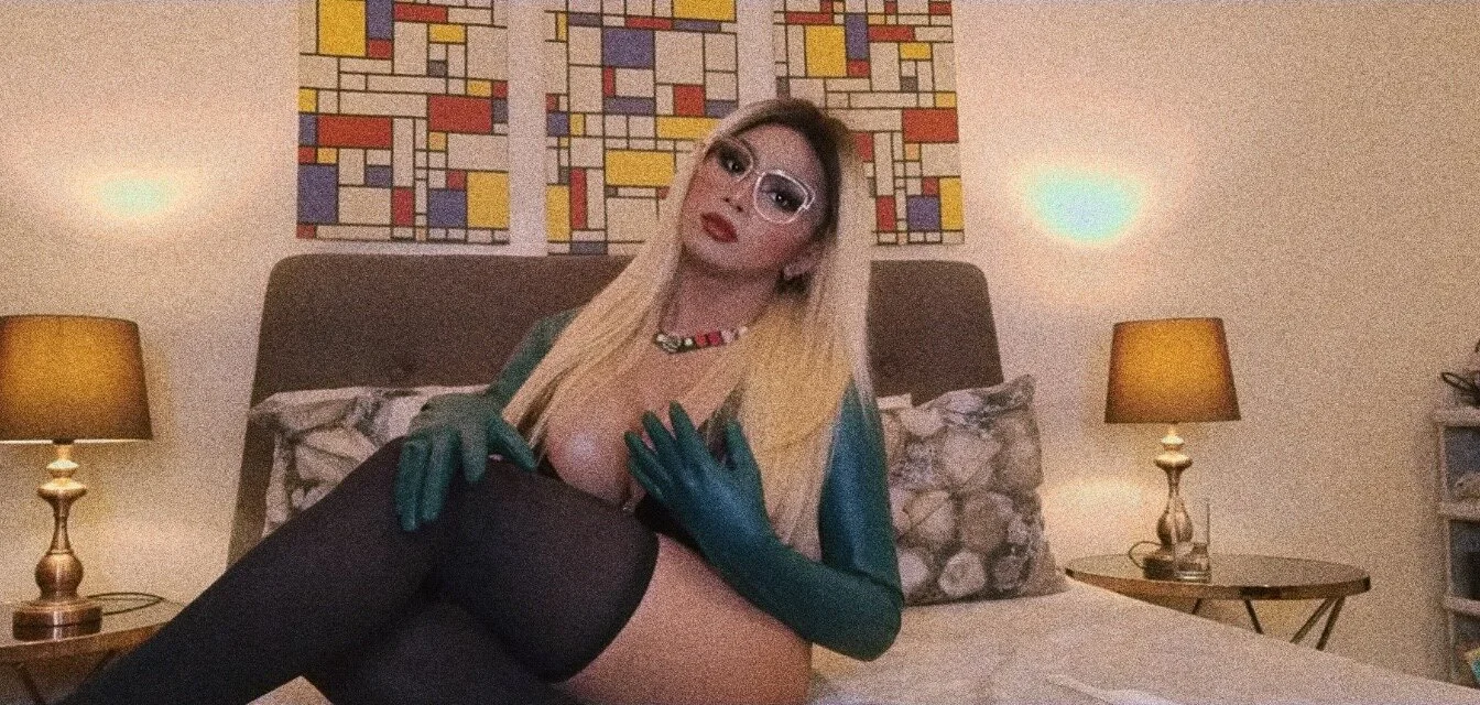 XXX Porn Photo of Nude DominatrixMistressSilva 6
