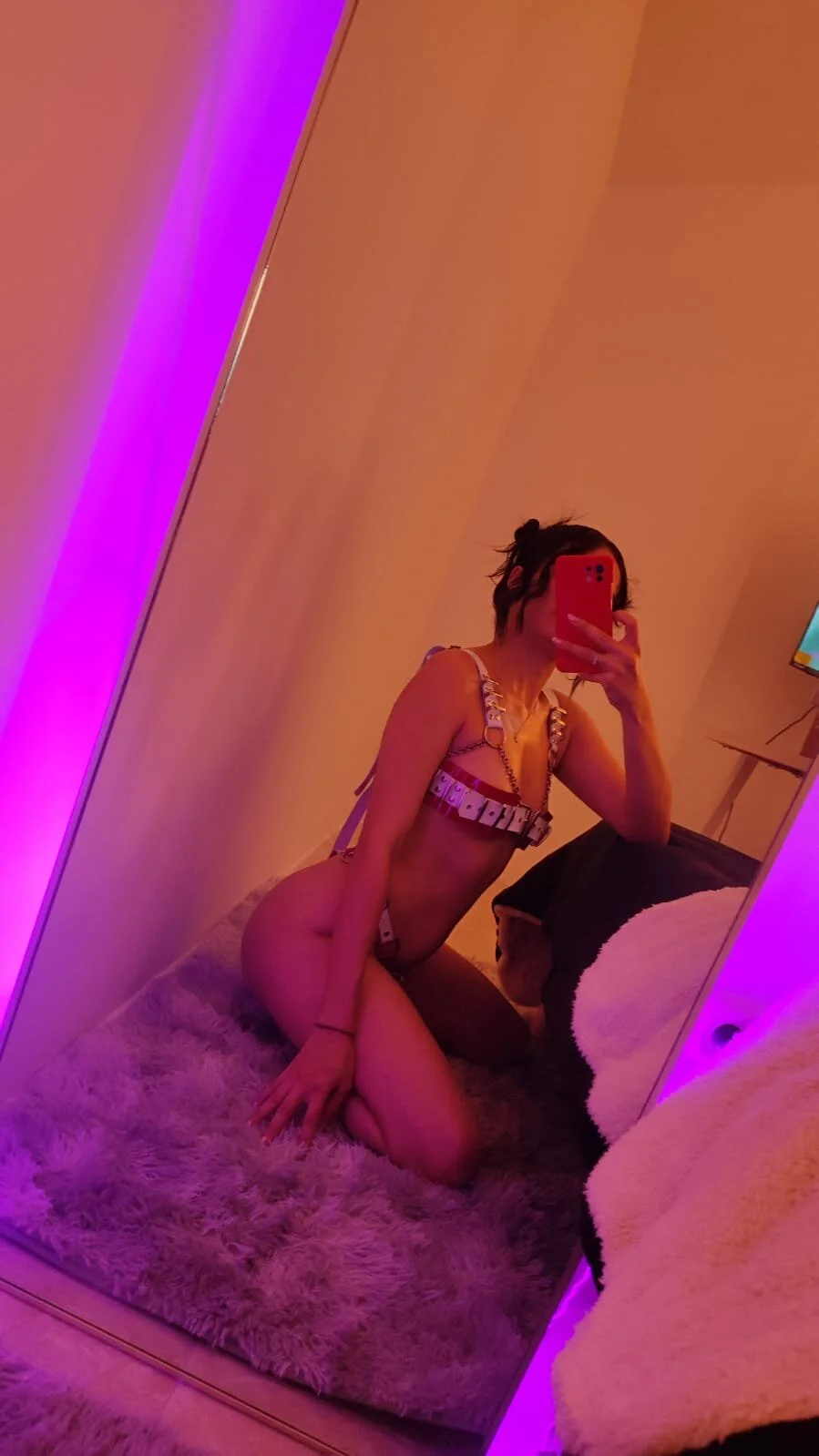 XXX Porn Photo of Nude Taylormaxwell 6