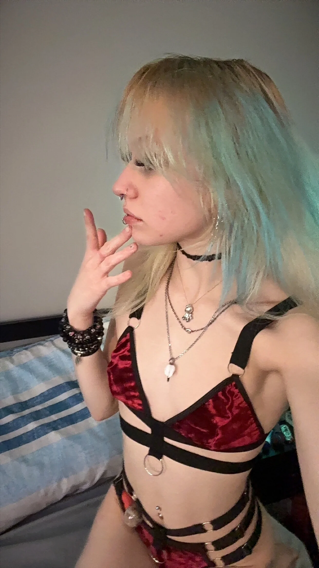 XXX Porn Photo of Nude simplyobsessedwher 7