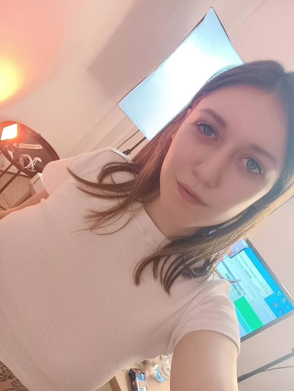 XXX Porn Photo of Nude Bambi-Live 2