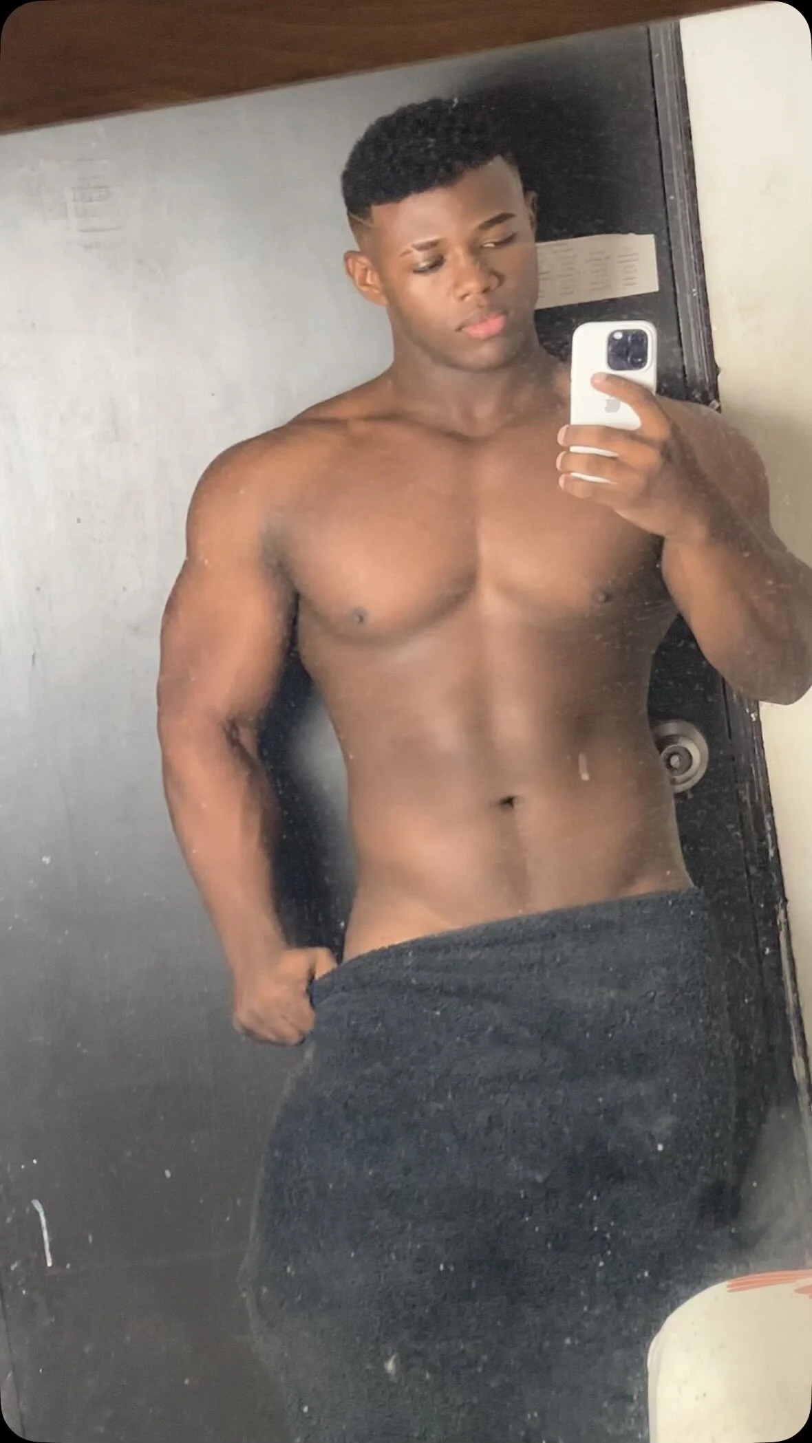 XXX Porn Photo of Nude James_McBoy 1
