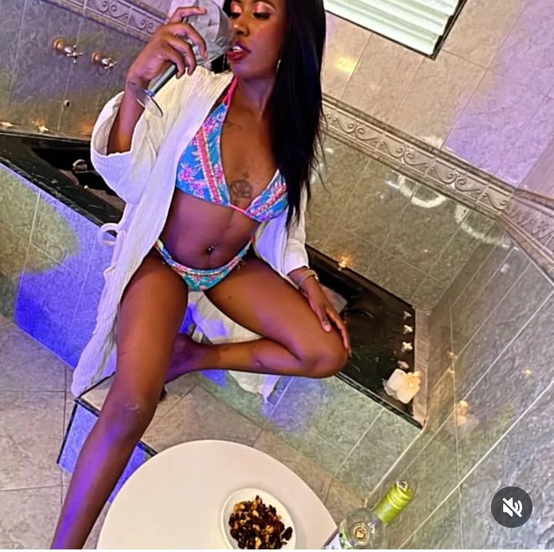 XXX Porn Photo of Nude Rossiecameron_ 7