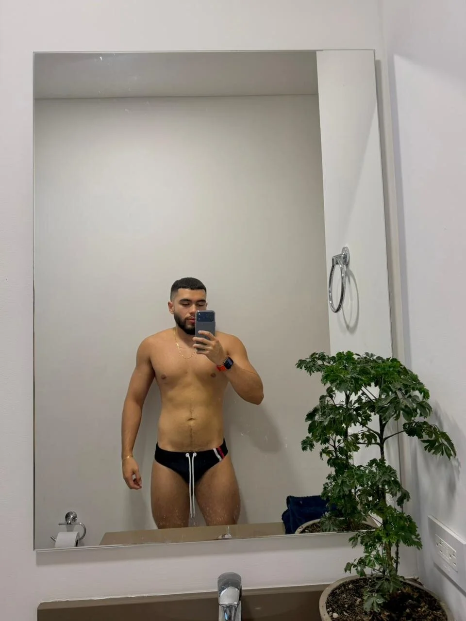 XXX Porn Photo of Nude ThiagoHunk 10