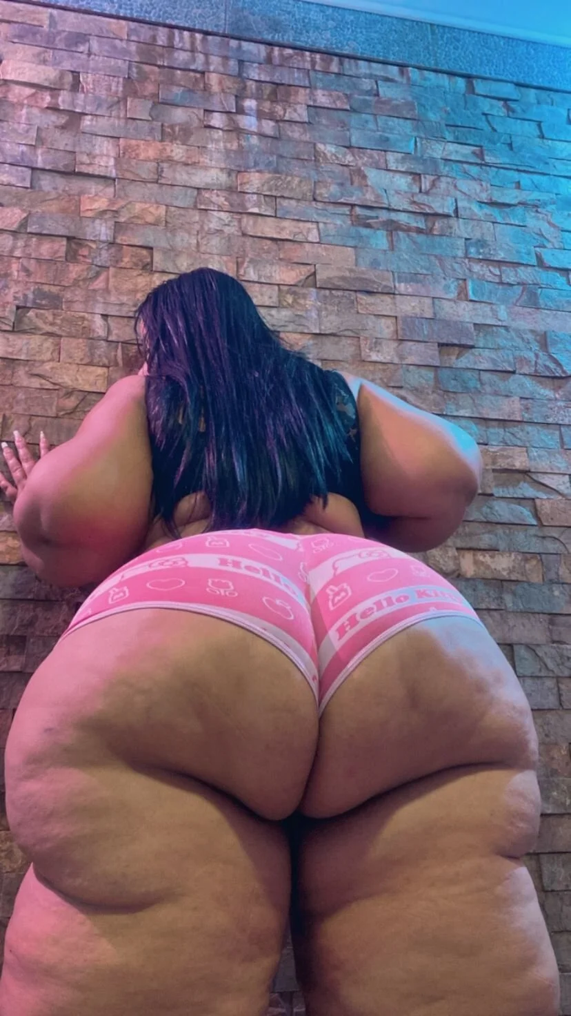 XXX Porn Photo of Nude LunaaSweett 22