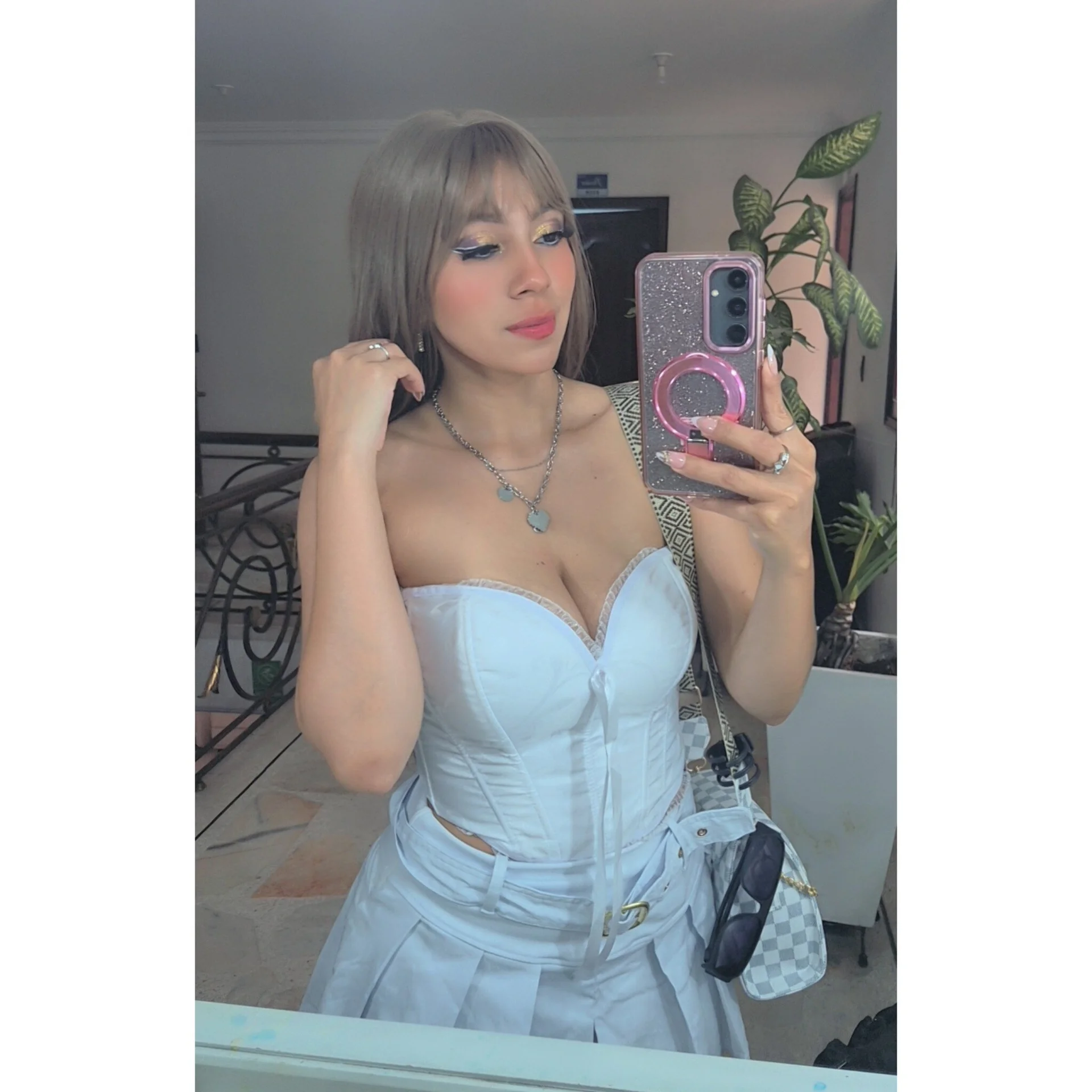 XXX Porn Photo of Nude Emma_Saylor 11