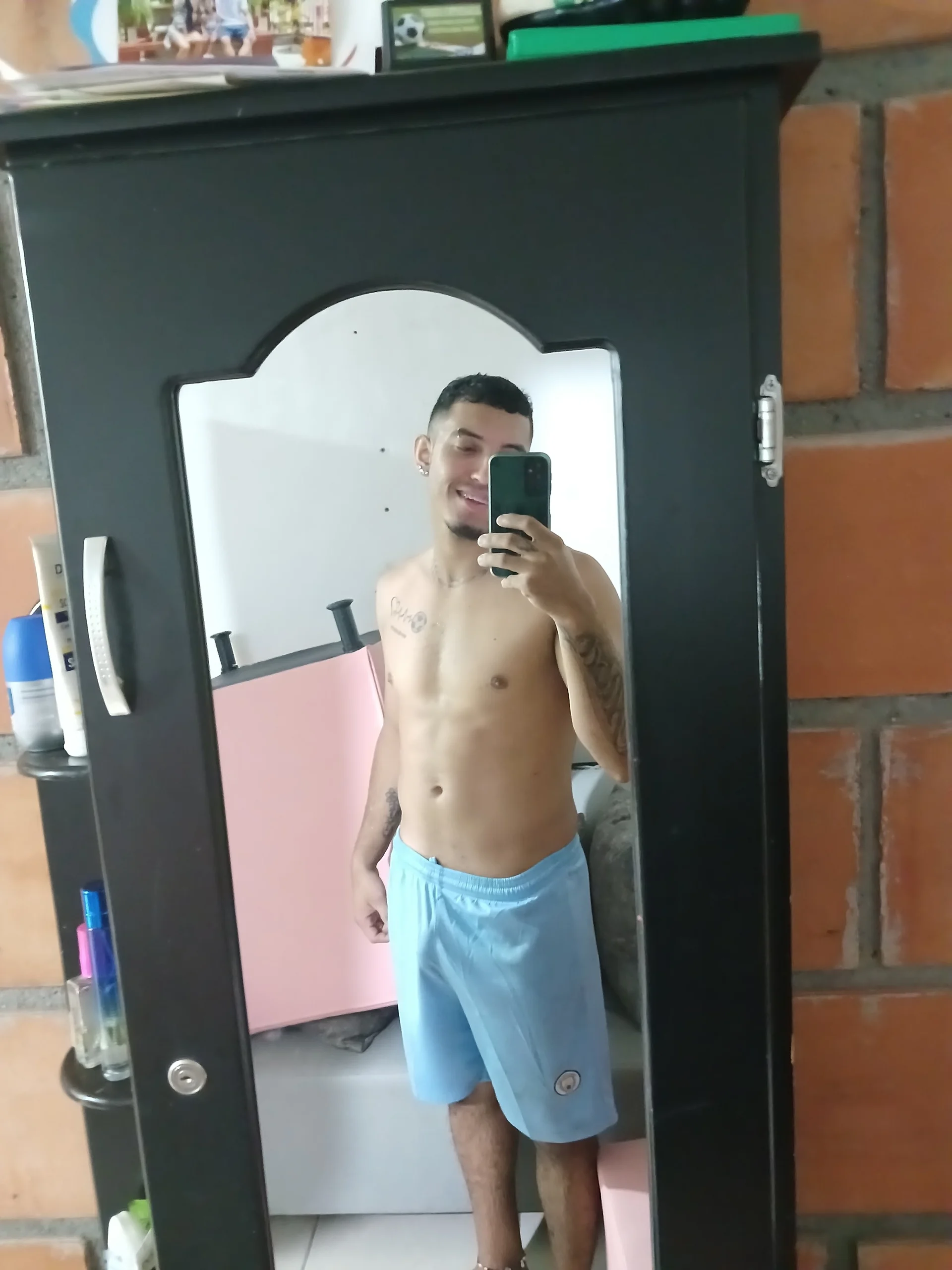 XXX Porn Photo of Nude kingtero09 4