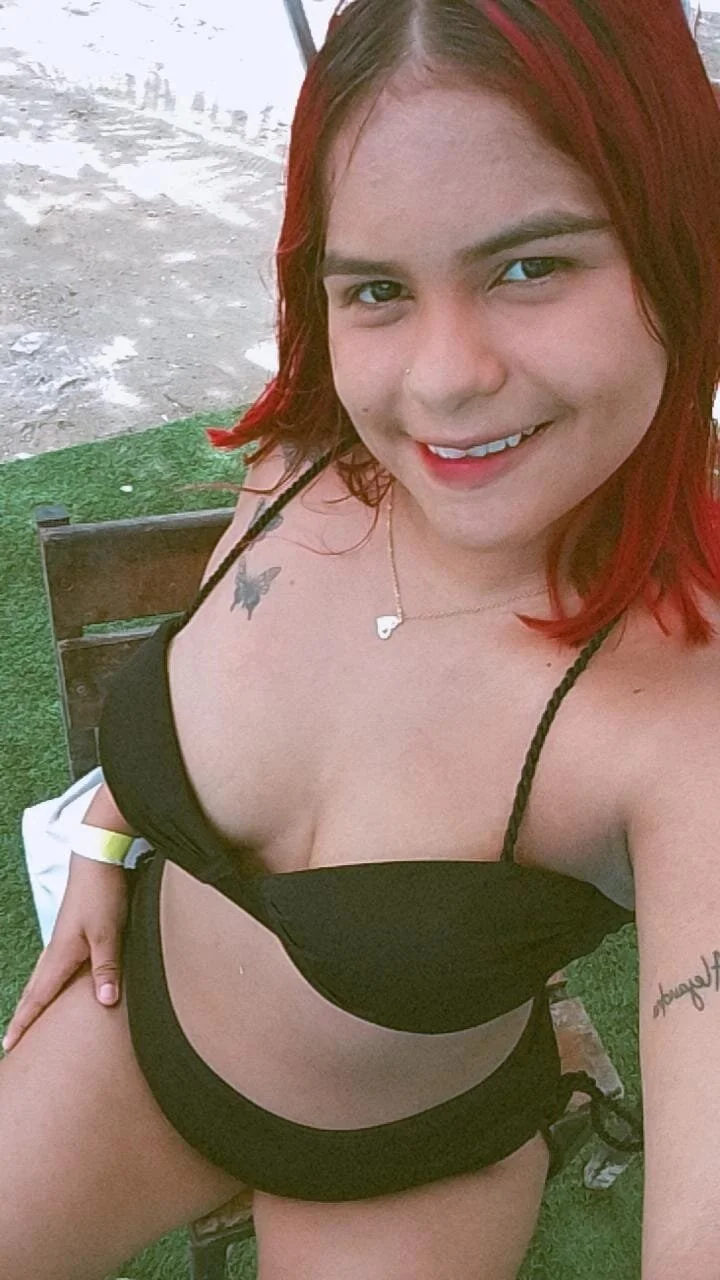 XXX Porn Photo of Nude Lulu_James 2