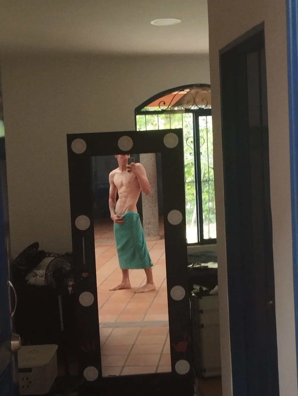 XXX Porn Photo of Nude david_huge 3
