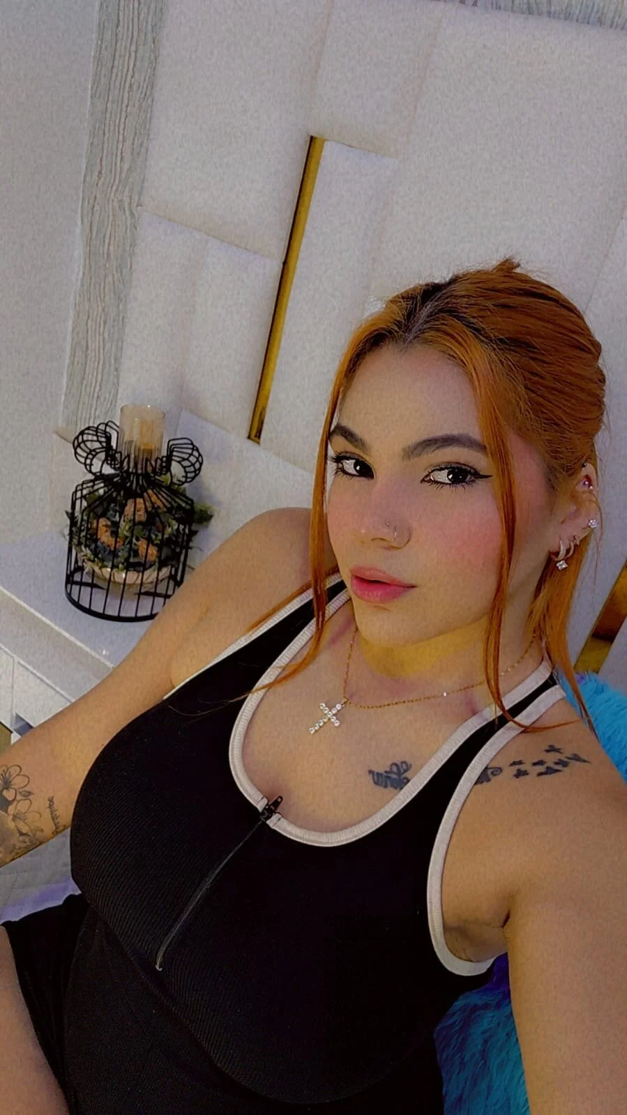XXX Porn Photo of Nude hillary_uckerman_ 82
